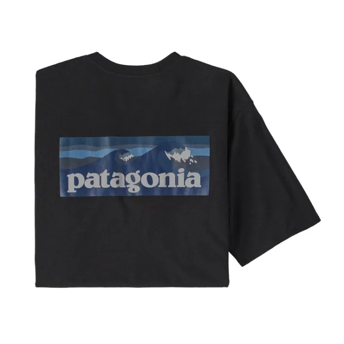 Patagonia Herren Boardshort Logo Pocket T-Shirt