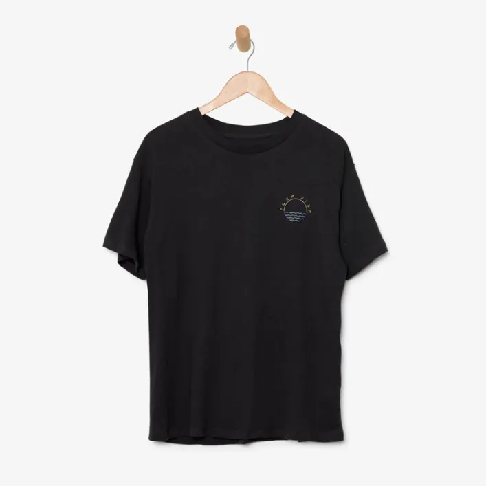 Pura Vida International Surf Tour SS Crew Tee