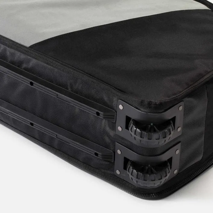 ROAM Boardbag Surfboard Coffin Wheelie 7.0