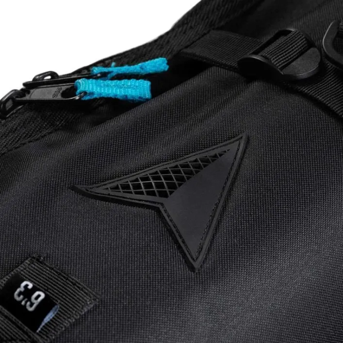 ROAM Boardbag Surfboard Coffin Wheelie 9.2