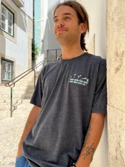 SantoLoco X Palu Flower Shark T-Shirt Grau