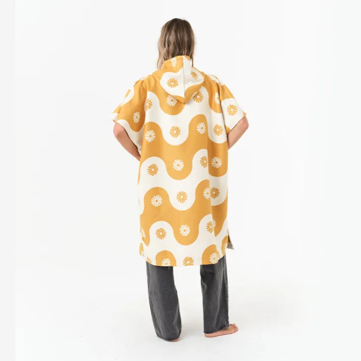 Schnelltrocknender Poncho „Slowtide Botanical Waves“